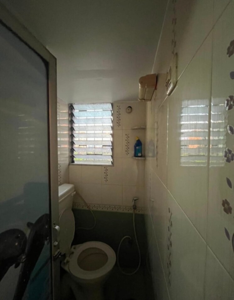 Bathroom, sterling-heights-vasai-east 2 Bedroom 530 Sq.Ft. Apartment In Vasai East Palghar 8070744