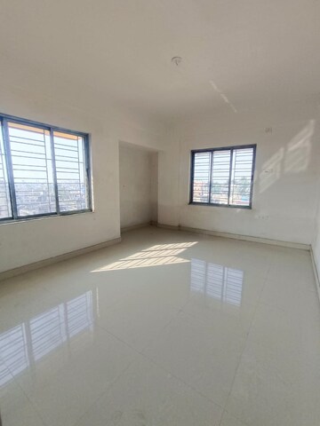 Room in 3 BHK Builder Floor at Sakher Bazar – for Sale