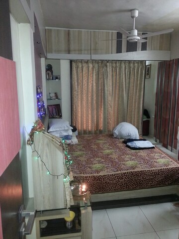 Bedroom in 2 BHK Apartment at Nyati Meadows, Wadgaon Sheri – for Rent