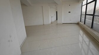 Commercial Shop 5000 Sq.Ft. For Rent in New Alkapuri Vadodara  8070058