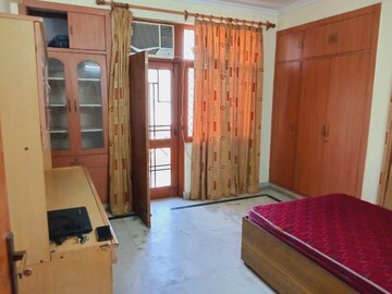 Living Room in 3 BHK Apartment at Gail CGHS, Sector 56 – for Rent