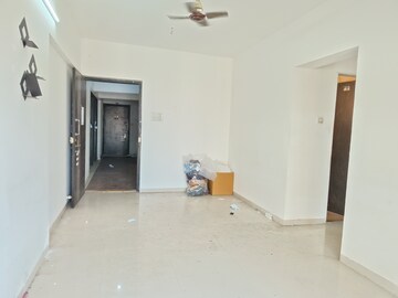 Room in 1 BHK Apartment at Kavya Residency Thane, Ghodbunder Road – for Rent