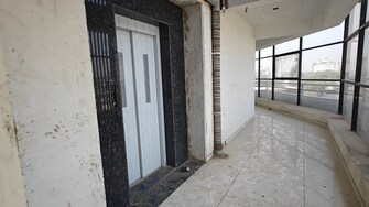 Commercial Shop 5000 Sq.Ft. For Rent in New Alkapuri Vadodara  8070058