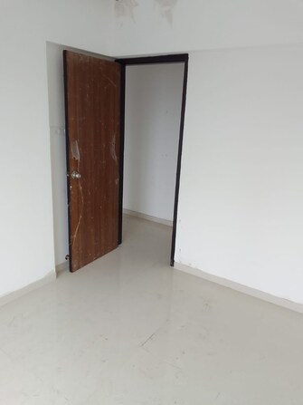 1 BHK Apartment For Rent in Parinee Essence Kandivali West Mumbai  8070903