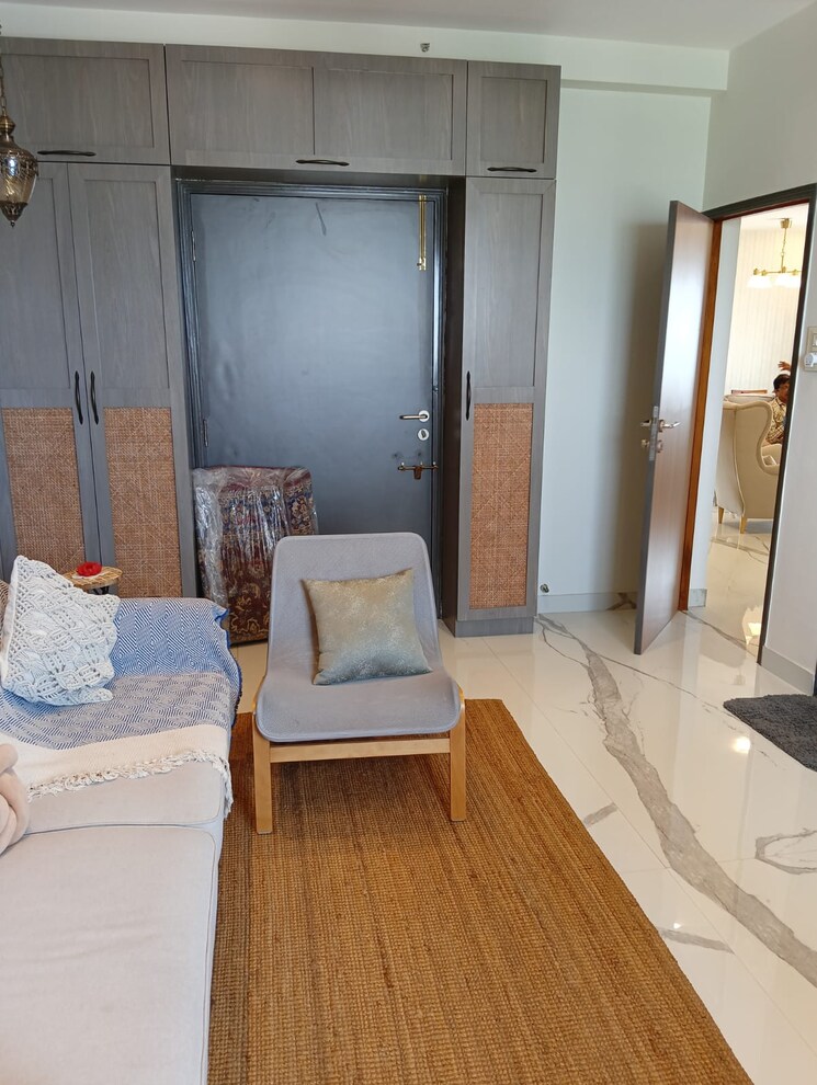 Team Area, santacruz west 4 Bedroom 3500 Sq.Ft. Apartment In Santacruz West Mumbai 8070924