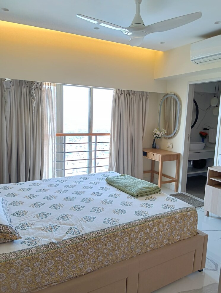 Bedroom, santacruz west 4 Bedroom 3500 Sq.Ft. Apartment In Santacruz West Mumbai 8070924