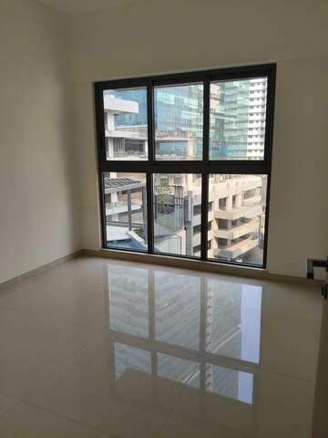 Room in 2 BHK Apartment at Lodha Vista, Lower Parel – for Rent