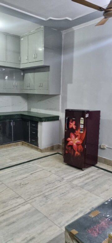 Parking in 3.5 BHK Independent House at Sector 82 – for Rent