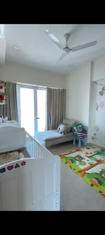 Bedroom in 2 BHK Apartment at Ruparel Ariana, Parel – for Rent