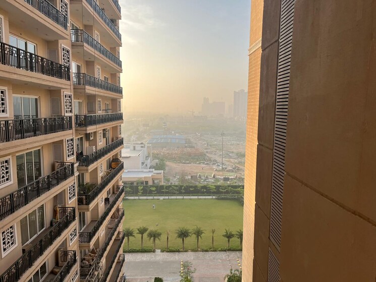 Balcony, migsun-ultimo 3 Bedroom 1395 Sq.Ft. Apartment In Omicron Iii Greater Noida Greater Noida 8070974