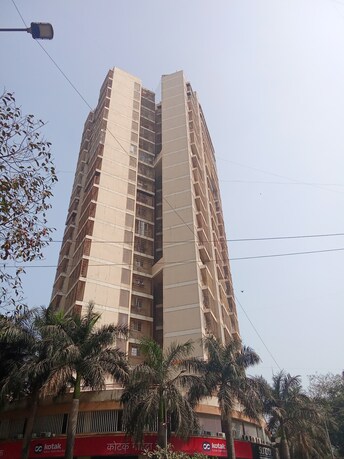 2 BHK Apartment For Rent in H Rishabraj Saffron Peace Borivali West Mumbai  8070978