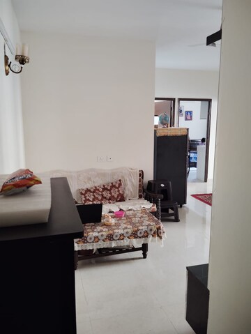 Furnished Amenities in 2 BHK Apartment at Signature Global Proxima, Sector 89 – for Rent