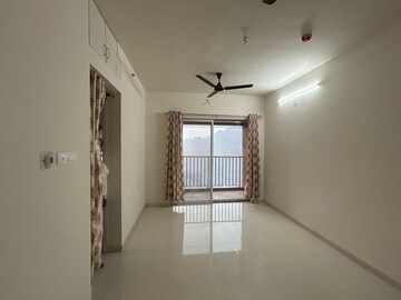 Room in 2 BHK Apartment at Godrej Green Cove, Mahalunge – for Rent