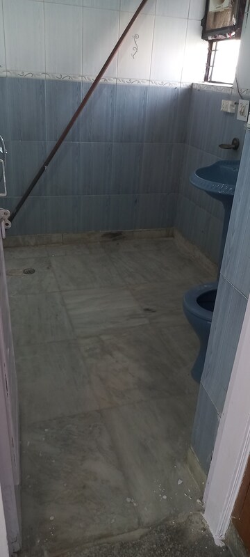 Attached Bathroom in 3 BHK Apartment at Ip Extension – for Rent