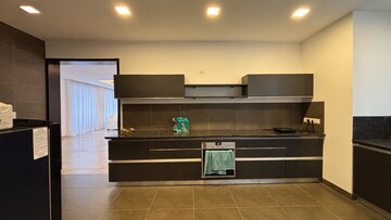 Furnished Amenities in 4 BHK Villa at Prestige Golfshire, Nandi Hills – for Rent