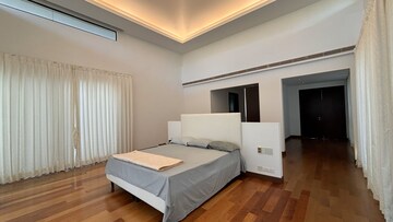 Bedroom in 4 BHK Villa at Prestige Golfshire, Nandi Hills – for Rent