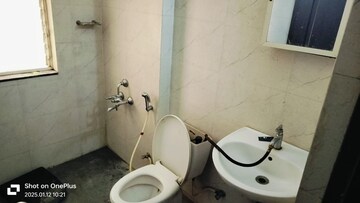 Bathroom in 4 BHK Independent House at Mohanlalganj – for Rent