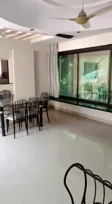 Gym in 2 BHK Apartment at Andheri East – for Rent