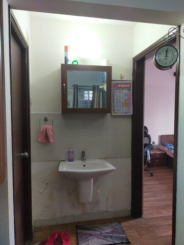 Furnished Amenities in 2 BHK Apartment at Venkatesh Graffiti, Keshav Nagar – for Rent