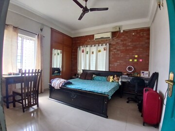 Bedroom in 2 BHK Apartment at West Fort – for Sale
