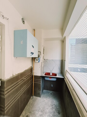 Bathroom in 3 BHK Apartment at Sumadhura Horizon, Kondapur – for Rent