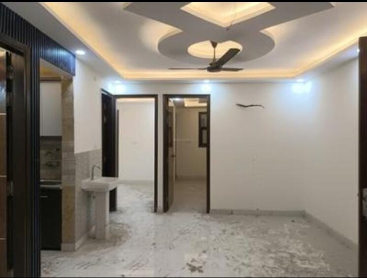 undefined, burari Commercial Warehouse 115 Sq.Yd. In Burari Delhi 8071192