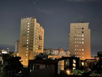 Studio Builder Floor – Exterior View View at Sushant Tower, Sector 56 - for Rent