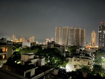 Studio Builder Floor – Exterior View View at Sushant Tower, Sector 56 - for Rent