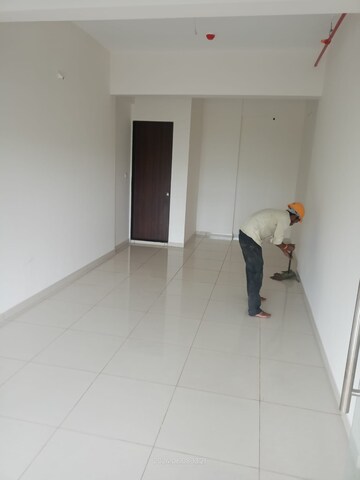 Room in 2 BHK Apartment at Krishna Amarillo, Hinjewadi – for Rent