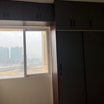 Room in 2 BHK Apartment at Signature Orchard Avenue 2, Hayatpur – for Rent