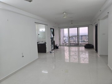 Room in 4 BHK Apartment at My Home Ankura, Tellapur – for Rent