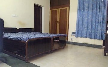 2 BHK Builder Floor For Rent in Sector 37