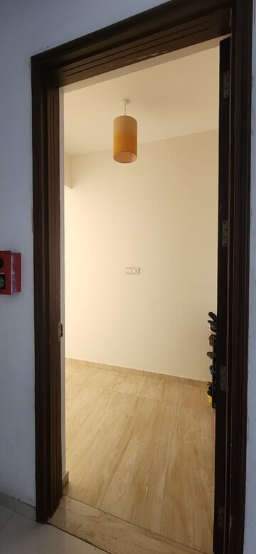 Room in 3 BHK Apartment at Deonar – for Rent