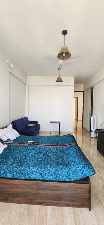 Bedroom in 3 BHK Apartment at Deonar – for Rent