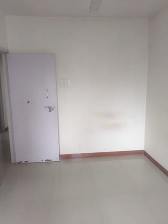 2 BHK Apartment For Resale in Alica Nagar CHS Kandivali East Mumbai  8071421