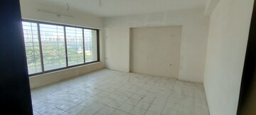 Room in 5 BHK Apartment at Kukreja Palace, Ghatkopar East – for Sale