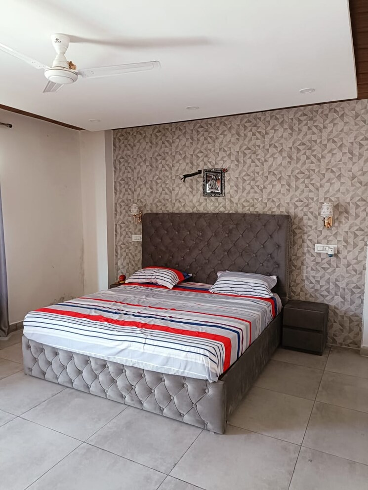 Bedroom, dhakoli village 4 Bedroom 1600 Sq.Ft. Penthouse In Dhakoli Village Zirakpur 8071552
