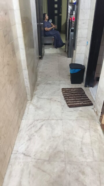Parking in 1.5 BHK Apartment at Blue Bell Chembur, Chembur – for Rent