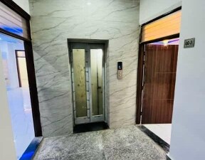 3 BHK Apartment For Rent in M R Platinum 321, Raj Nagar Extension