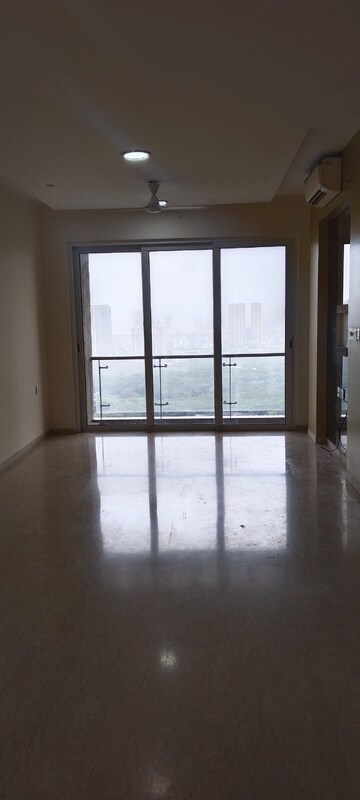 1 BHK Apartment For Rent in Je And Vee Om Trimurti, Malad East