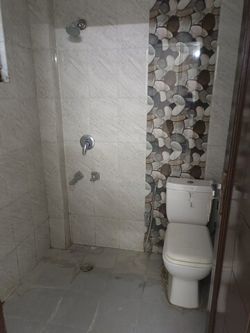 Bathroom in 3 BHK Builder Floor at Ansal Sushant Lok I, Sector 43 – for Rent