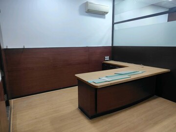 Room in  Office Space at New Link Palace, Andheri West – for Rent