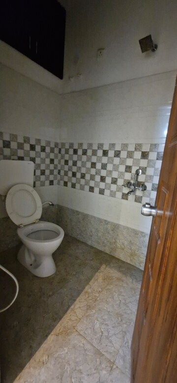 Bathroom in 3 BHK Builder Floor at Kondapur – for Rent