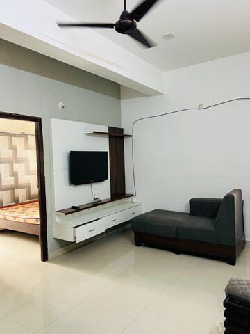 Living Room in 2 BHK Builder Floor at Kondapur – for Rent