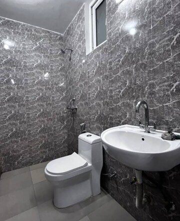 Bathroom in 1 BHK Builder Floor at Saket – for Rent
