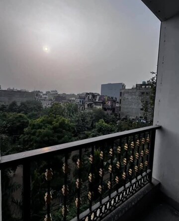 Balcony in 1 BHK Builder Floor at Saket – for Rent