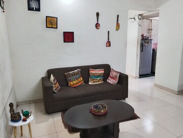 Furnished Amenities in 2 BHK Apartment at Shree Prastha CHS, Owale – for Rent
