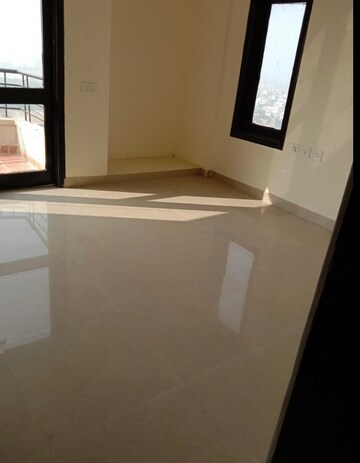 Room in 3 BHK Apartment at RPS Savana, Sector 88 – for Rent