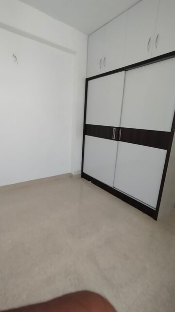 Room in 3 BHK Apartment at Sarvome Shree Homes, Sector 45 – for Rent
