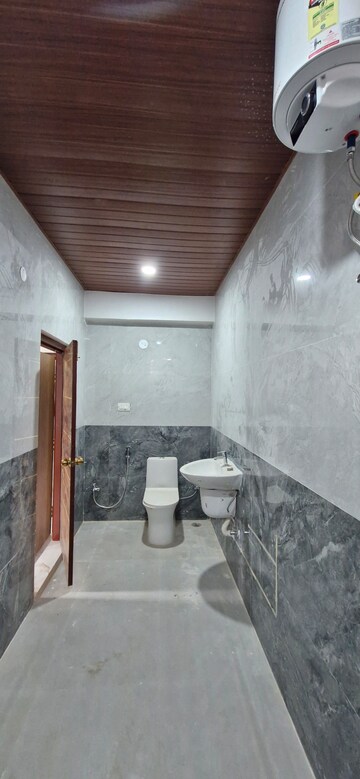 Kitchen in 3 BHK Builder Floor at Kondapur – for Rent